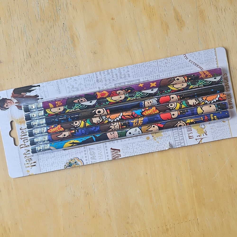 HARRY POTTER PENCILS - Picture 10 of 11